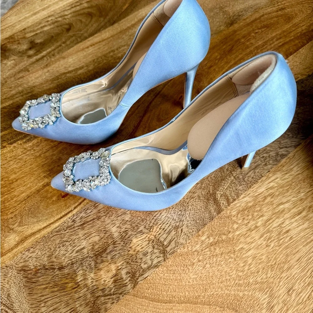 Badgley Mischka Collection Cher Crystal
Embellished Pump (Women) - Picture 3 of 8